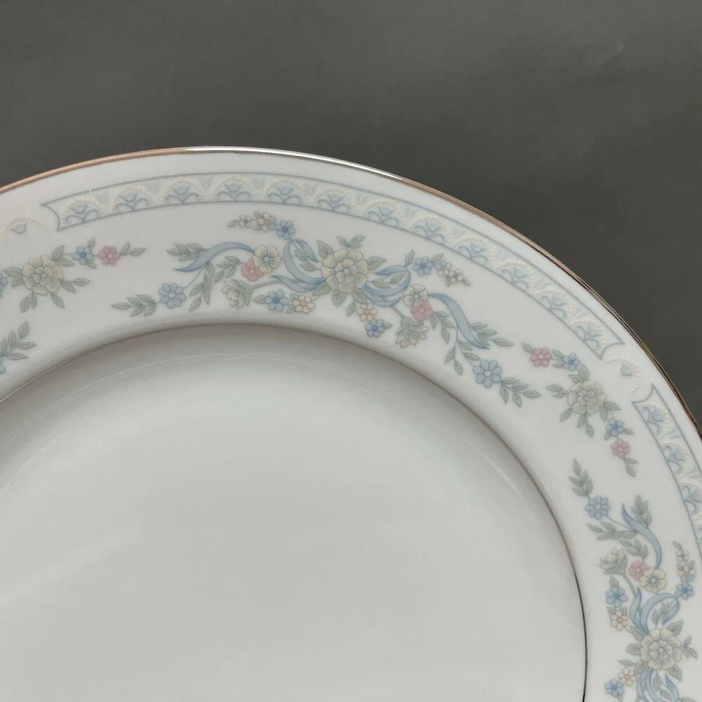 Somerset‎ by NL Excel Dinner Plates White Blue Floral Platinum Trim Lot of 2